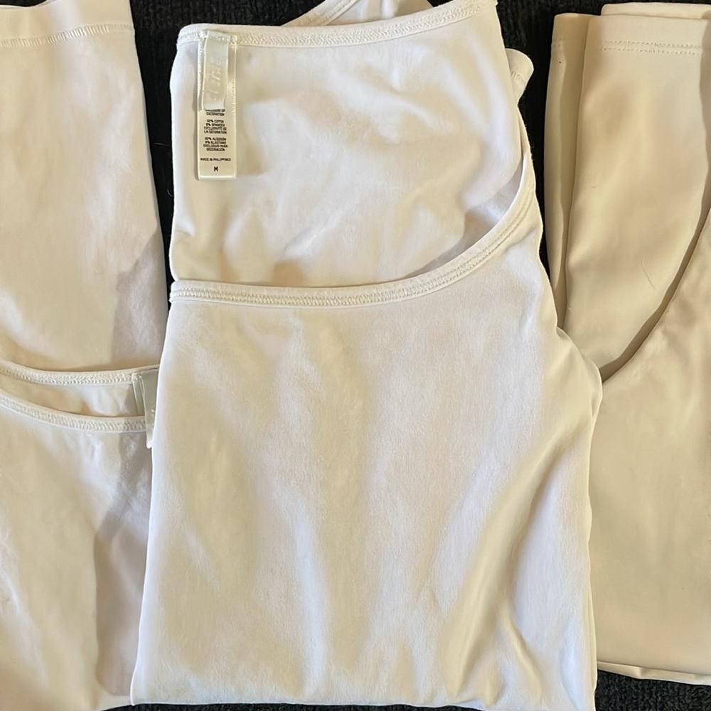 SKIMS bundle with NINE WEST 3pc - Picture 14 of 15